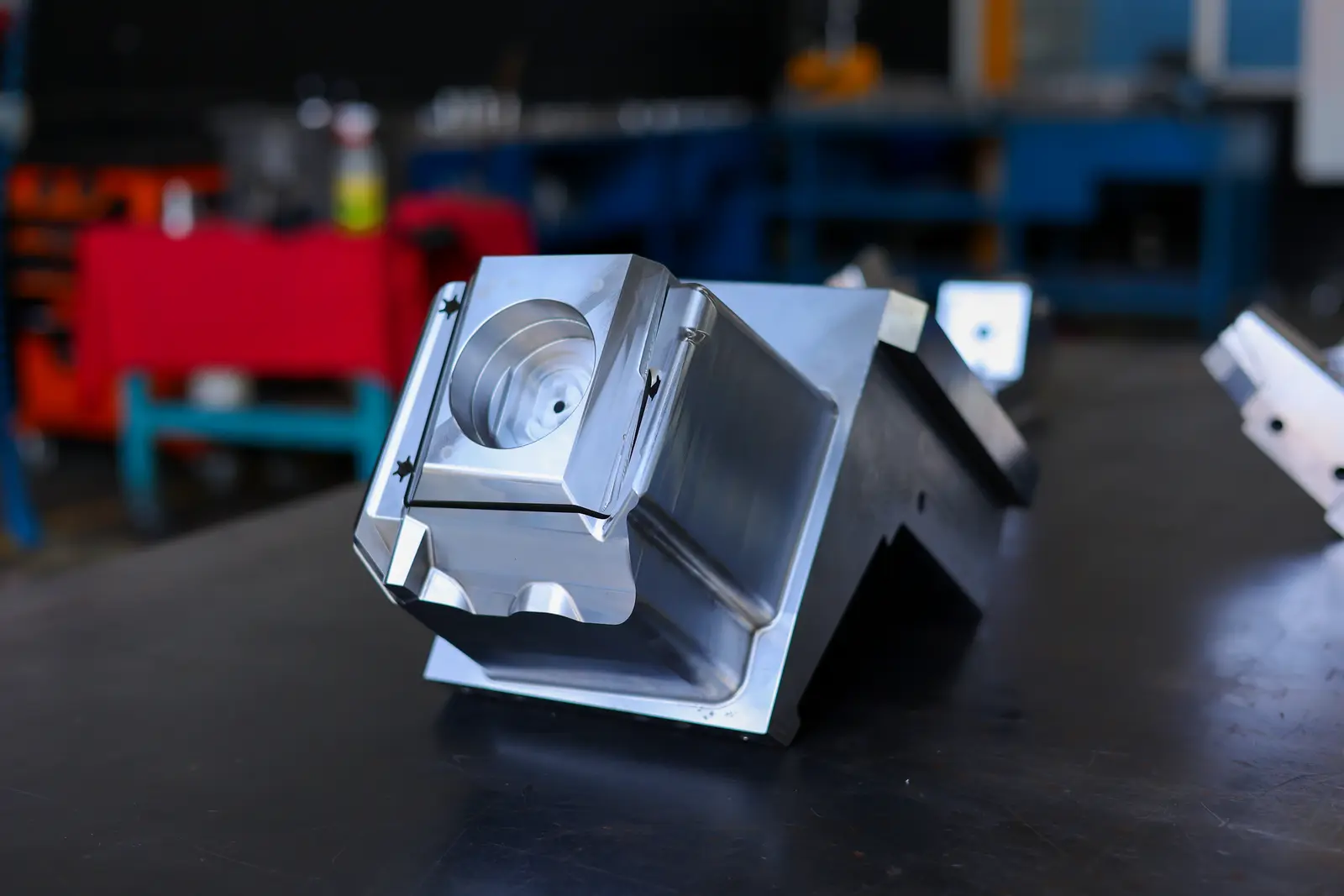 Production process at Eksenmold Europa